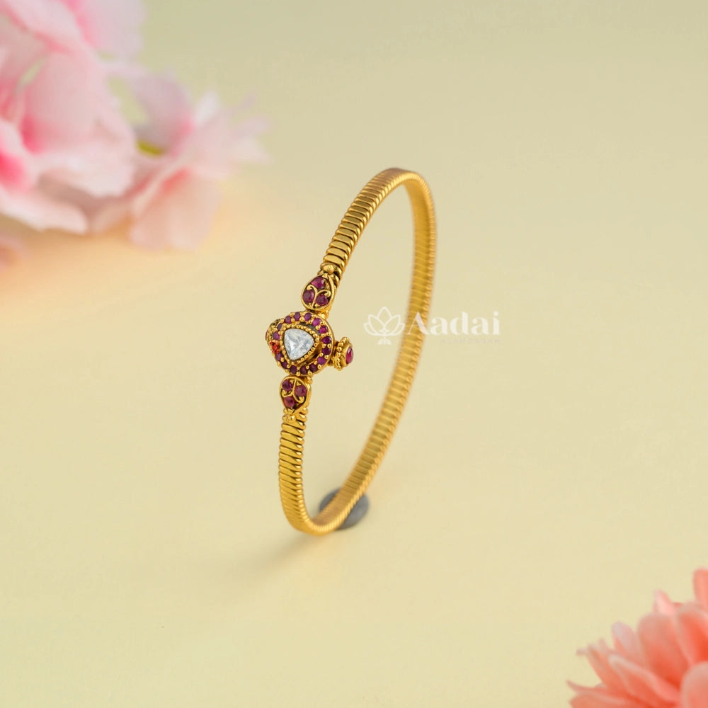 Coltish Single Bangle / Bracelet