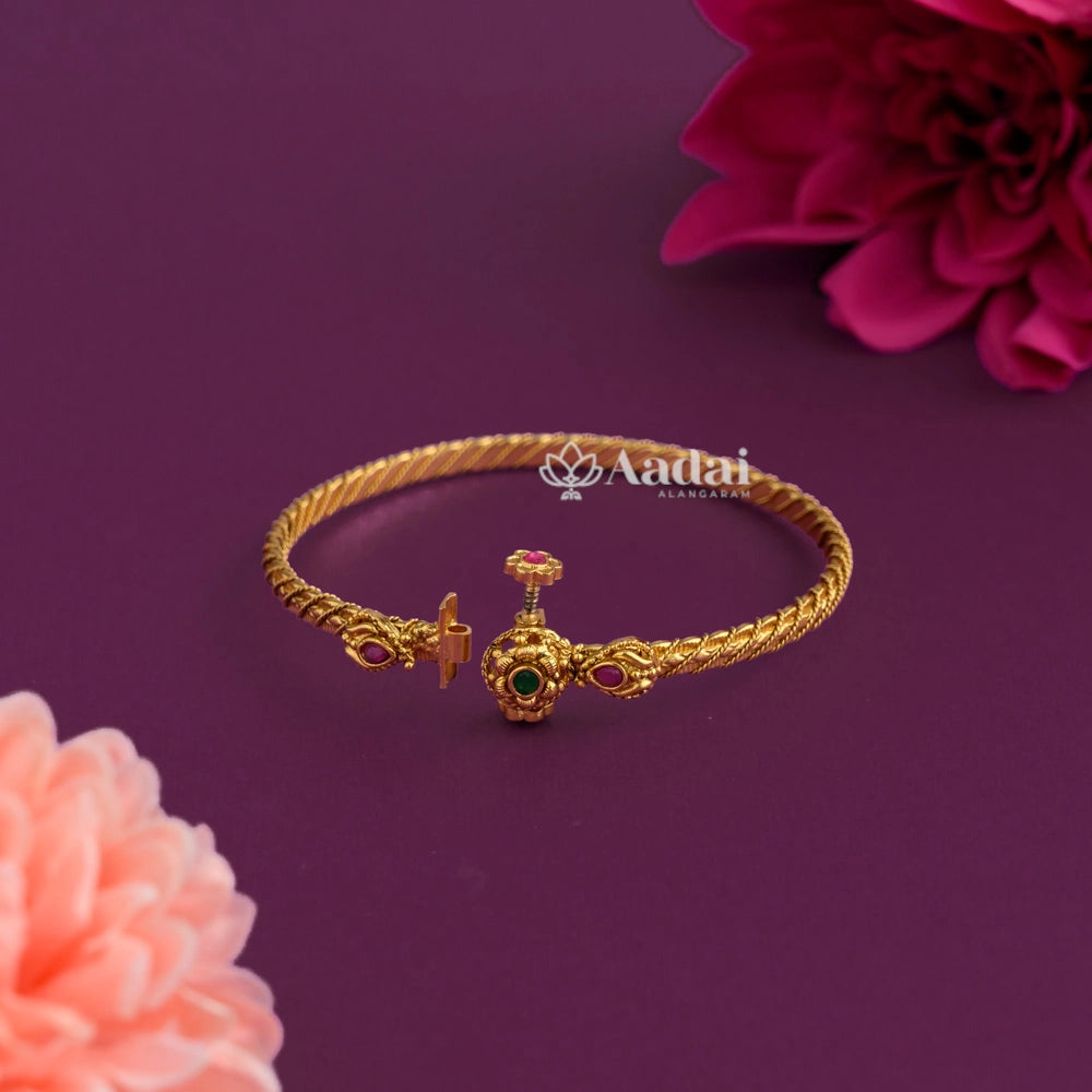 Ensemble Antique Single Bangle / Bracelet