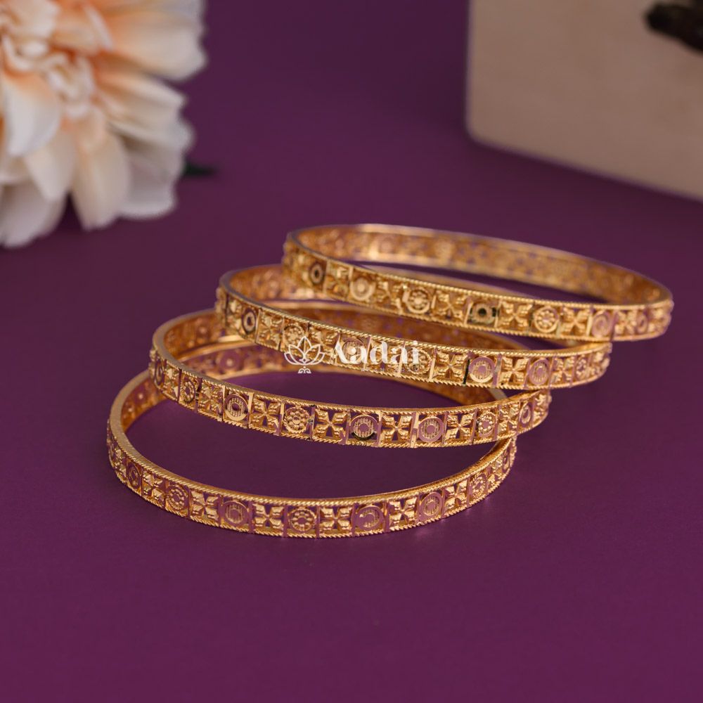 Primitive Floral Micro Plating Set Bangle 