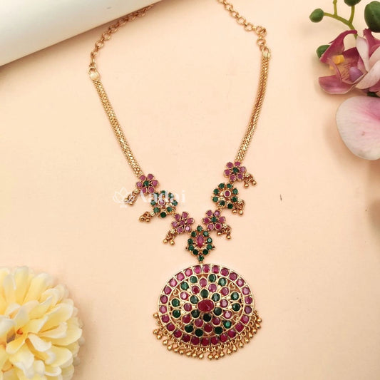 Royal Kemp Design Necklace - Ruby with Green