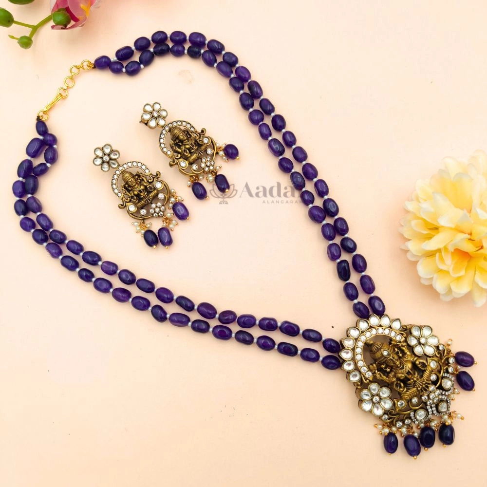 AGATE STONE WITH VICTORIAN LAKSHMI PENDANT MALA - Violet