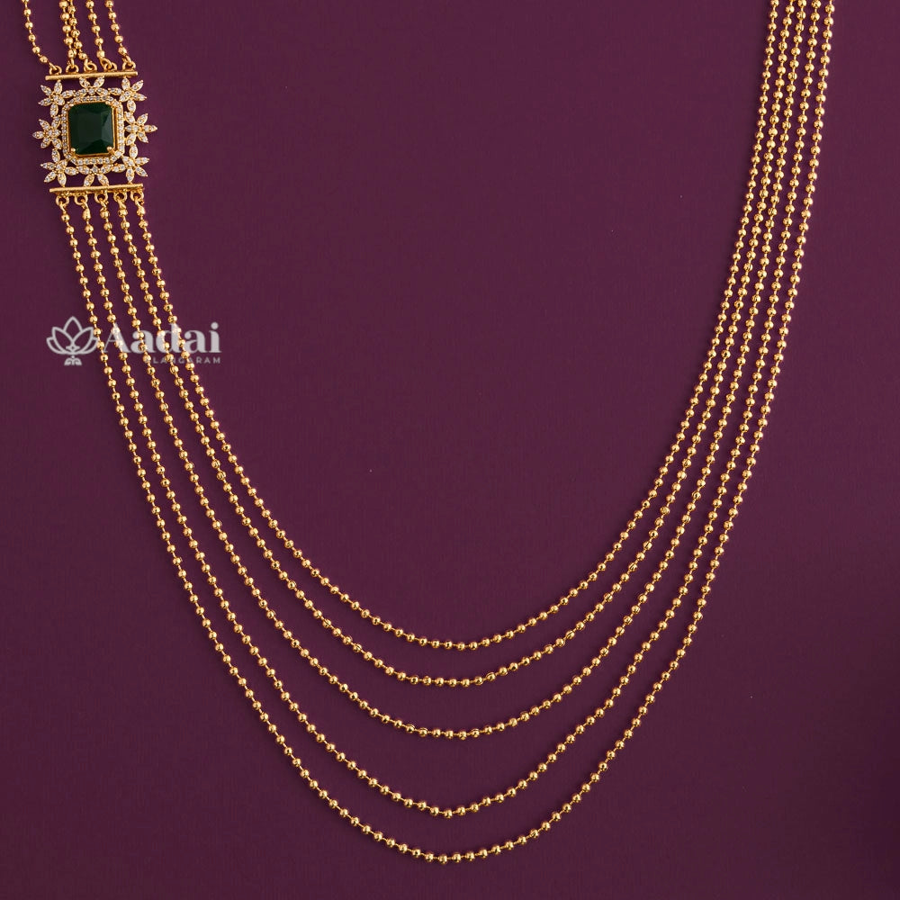 Paisely Mogappu Layer Chain