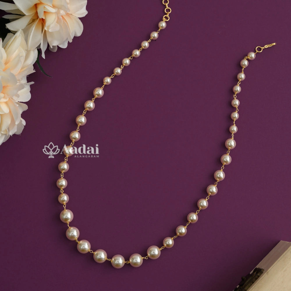 Shell Pearl Mala Necklace