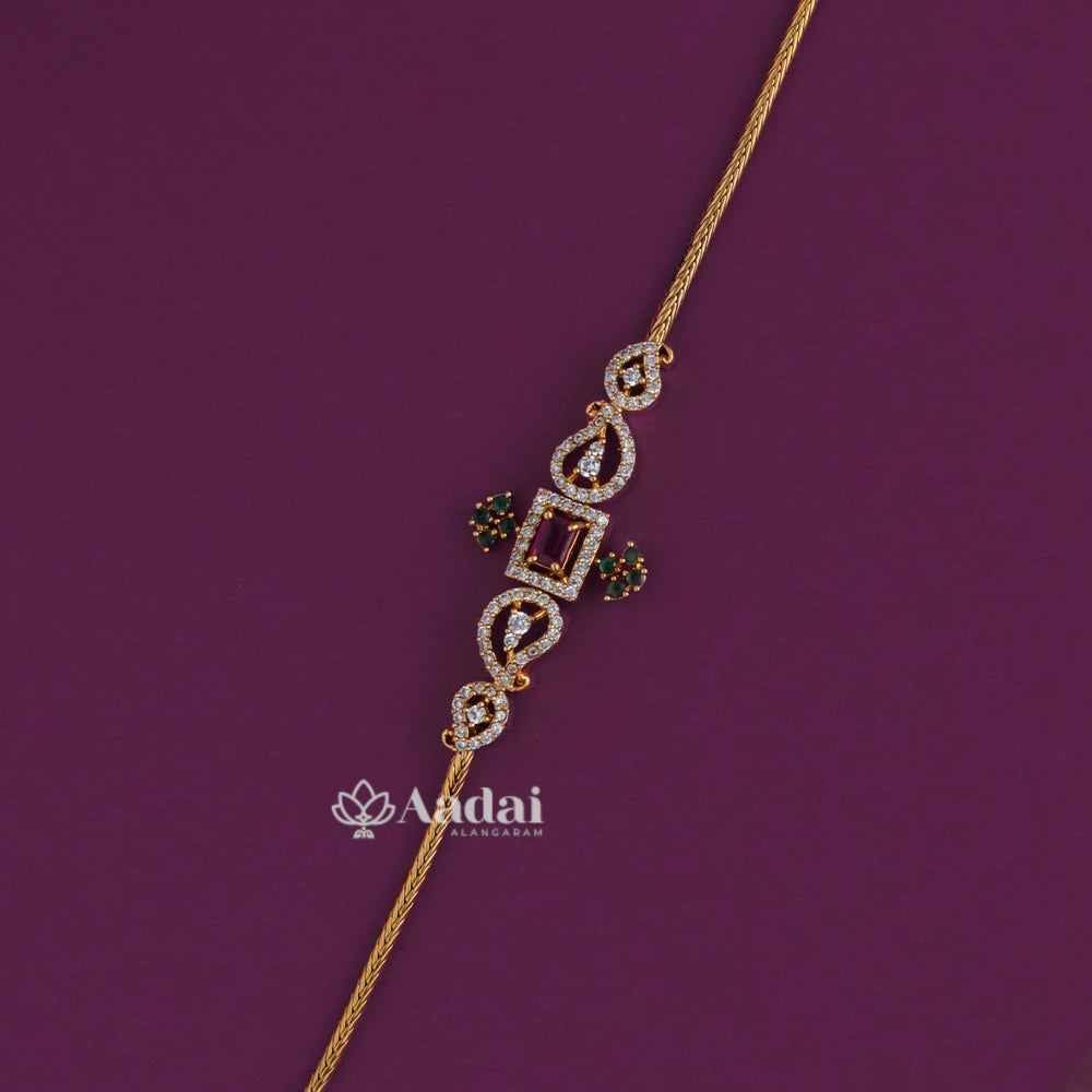 Amusing Simple Mugappu Chain