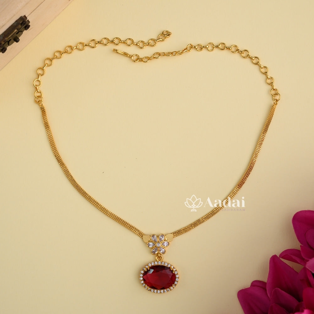 Gazania Cute Little Red Pendant Chain