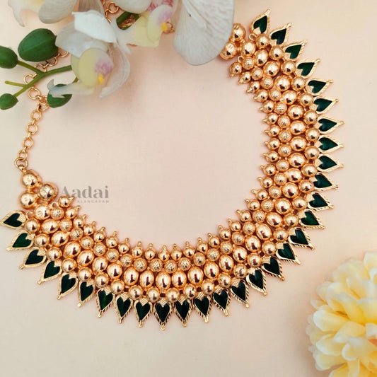 Gopi shape striking kerala necklace