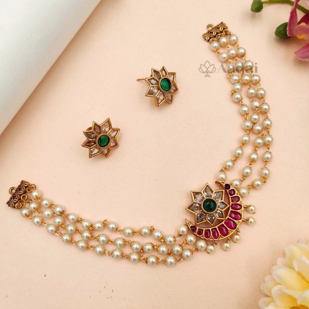 Chand Bali Pearl Choker