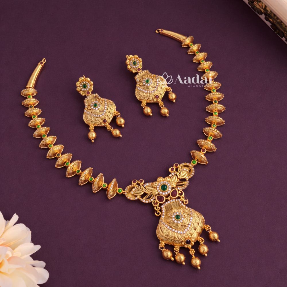 Intricately Designed Necklace