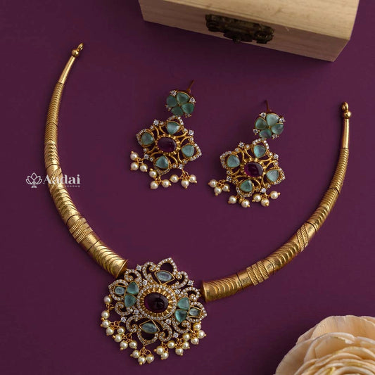 IMPERIAL TRENDY KANTHI NECKLACE