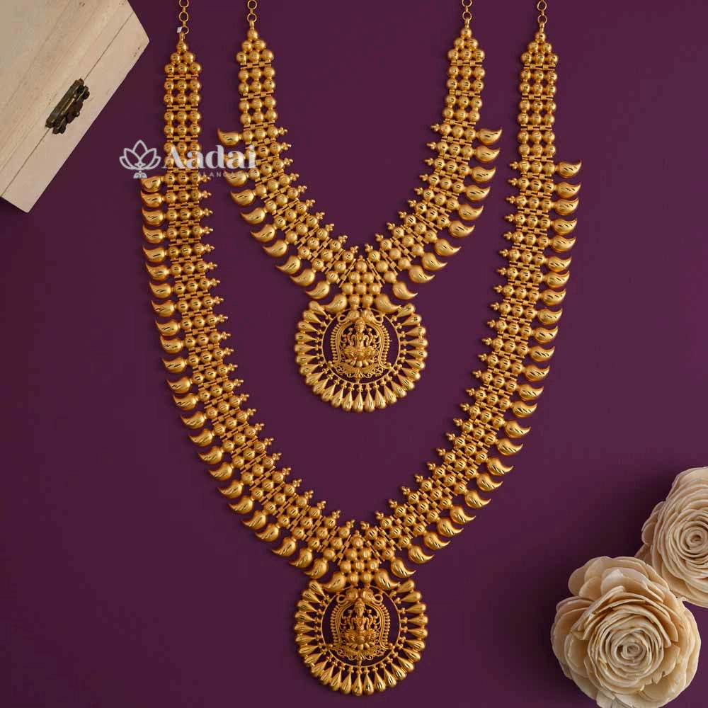 Gracious lakshmi light weight necklace