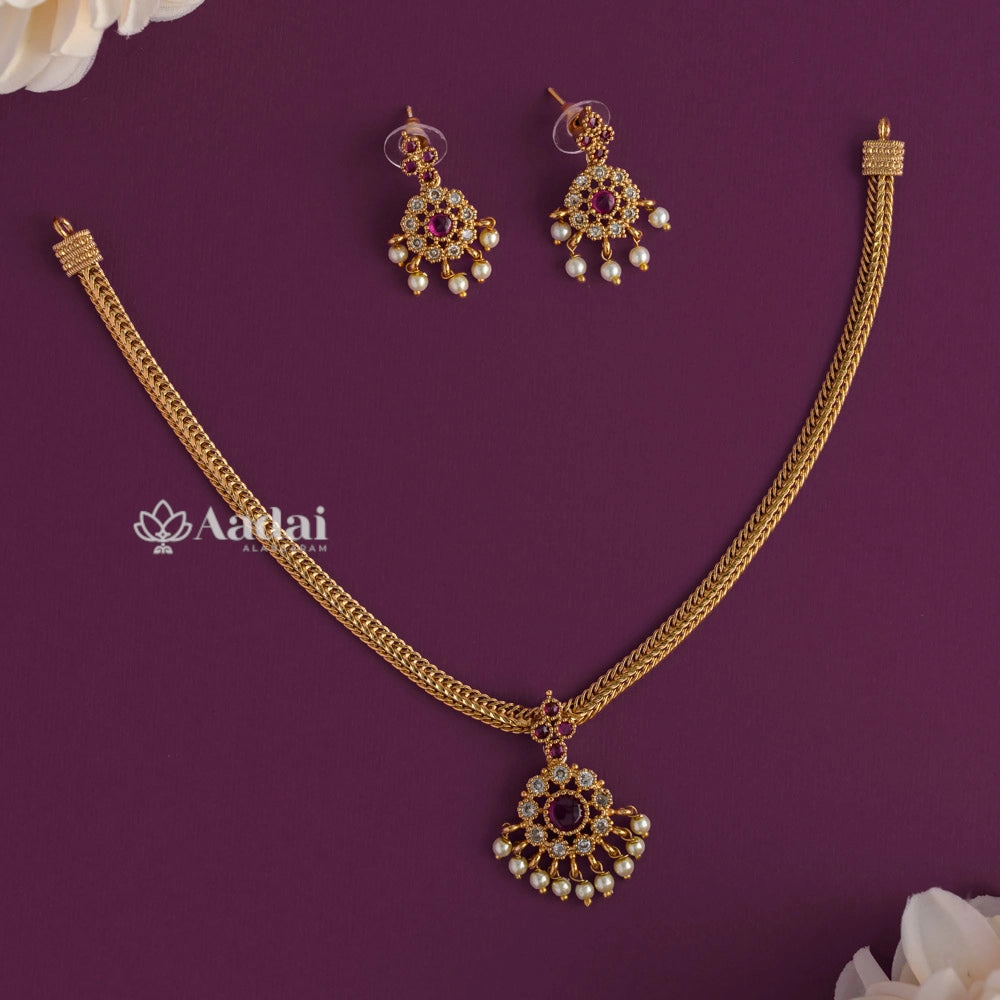 Classic Cute Elegant Attigai - Ruby