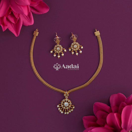Classic Cute Elegant Attigai - White