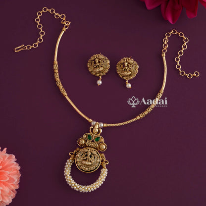 Gracious Lakshmi Kanthi Necklace - Green