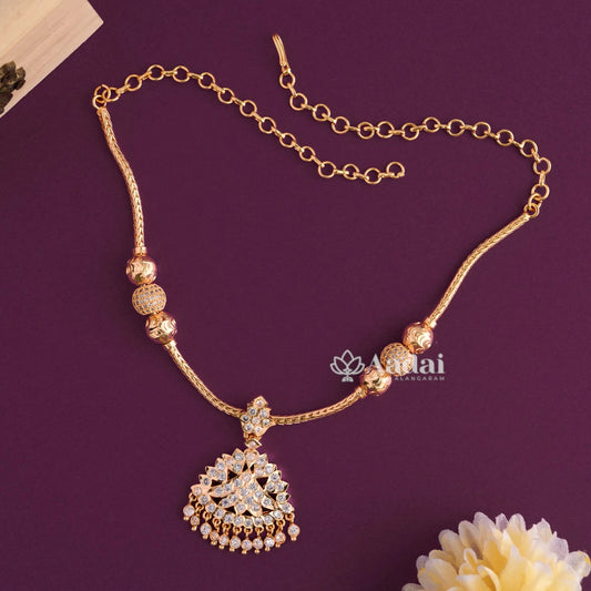 Vintage Style Mogappu Necklace