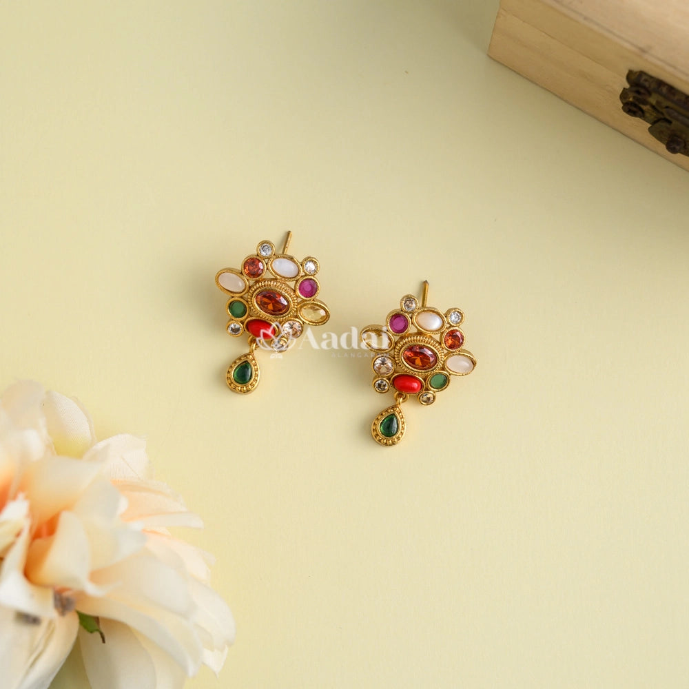 Simple Navarathna Stone Necklace 