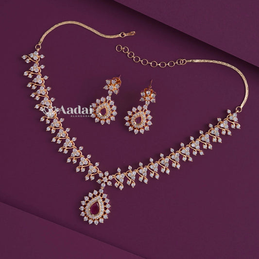 Sparkling Unique Diamond Replica Necklace - Ruby