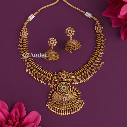 Chalcedony Swarovski Non Idol Necklace