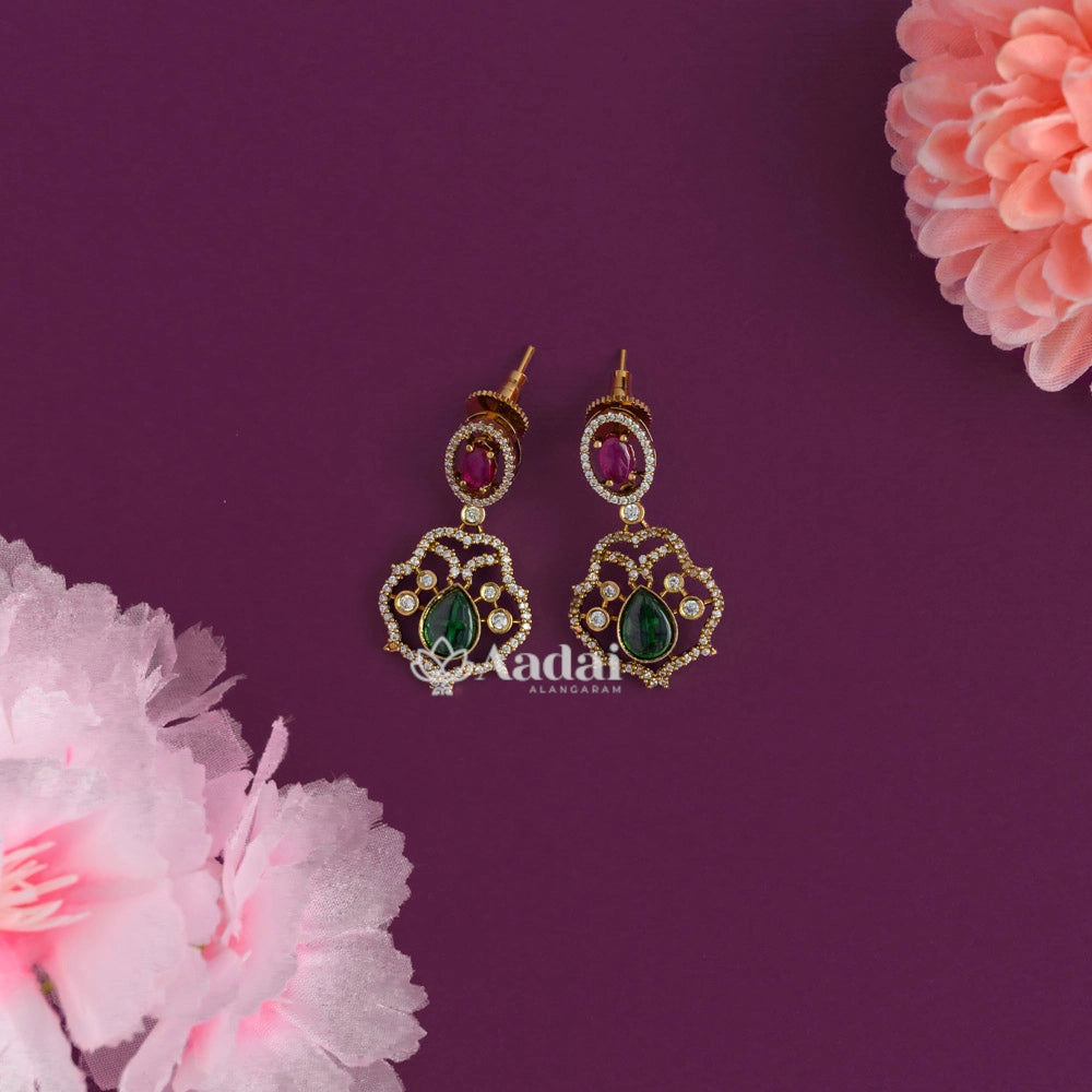 Westernised Stylish Necklace Sets