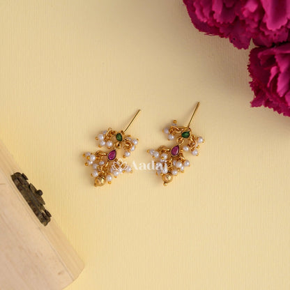 Granida Guttapusullu Necklace