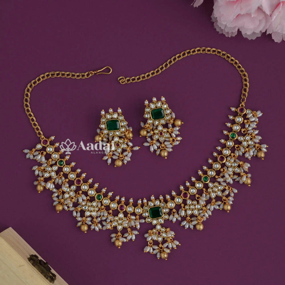 Voguish Guttapusullu Necklace