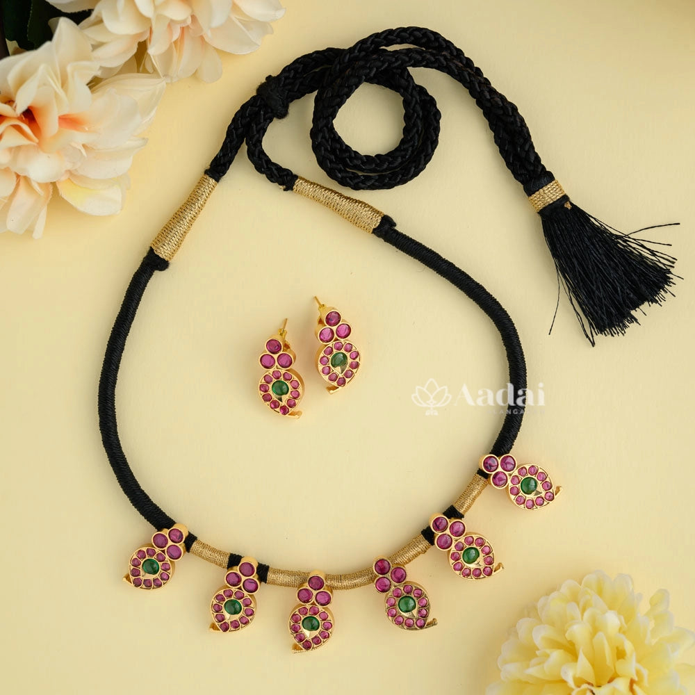 Kemp Manga Black Thread Dori Necklace