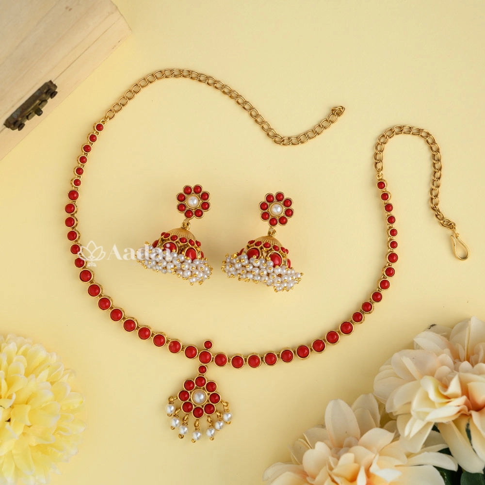 Lissone Coral / Pavalam Necklace