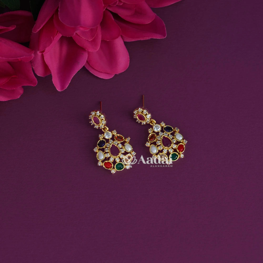 Tear Drop Navarathana Neckalce