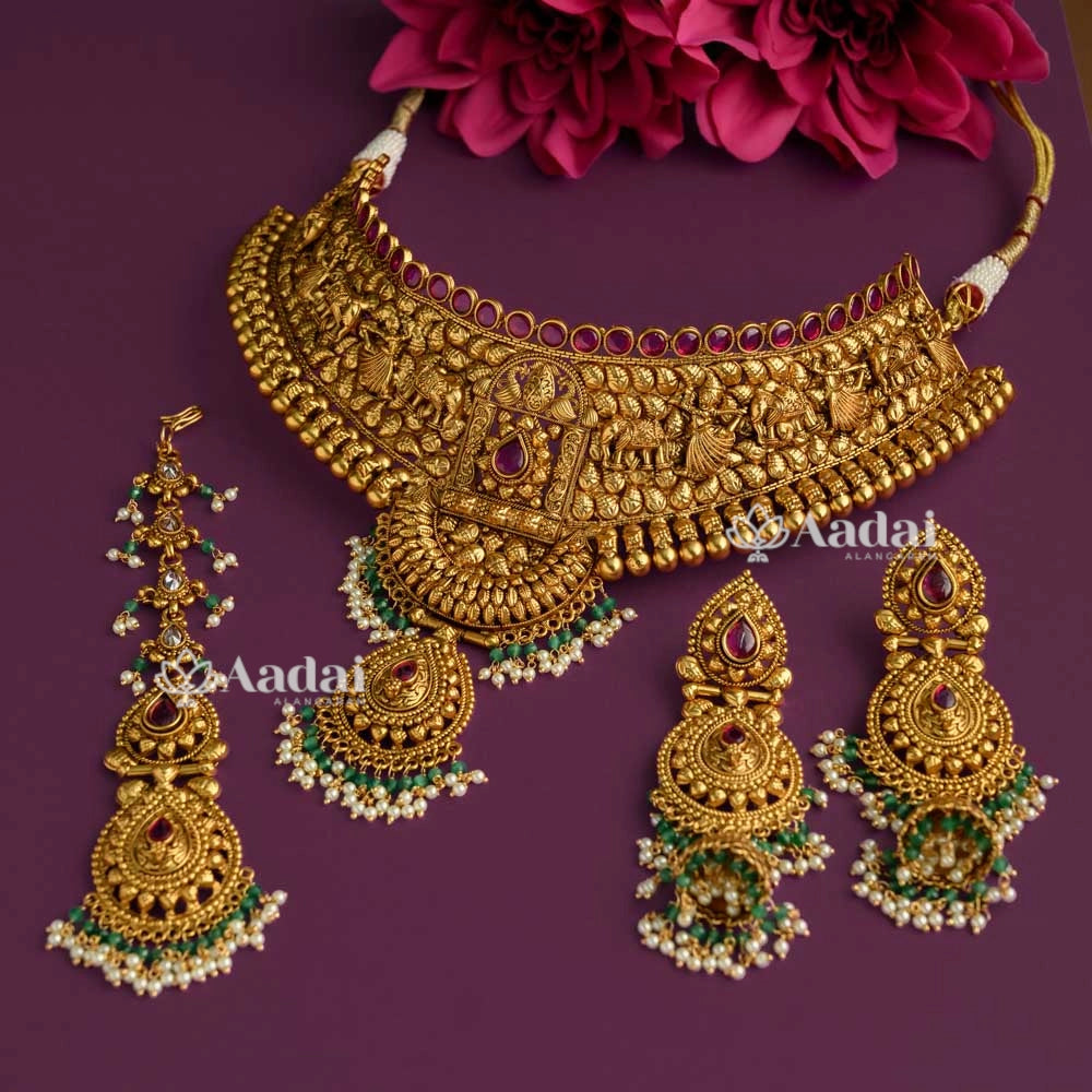 Imperial Carved Bridal Choker Combo Set
