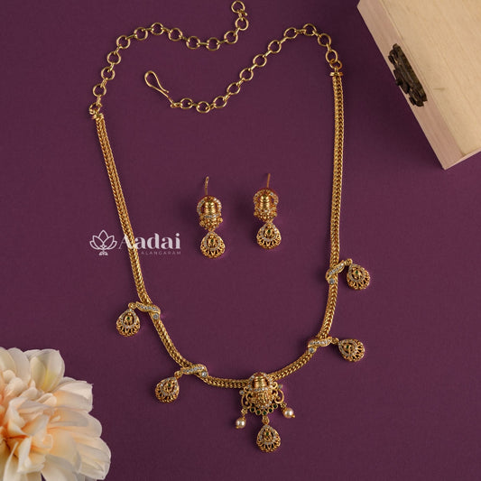 Enmeshed Vishnu Necklace 