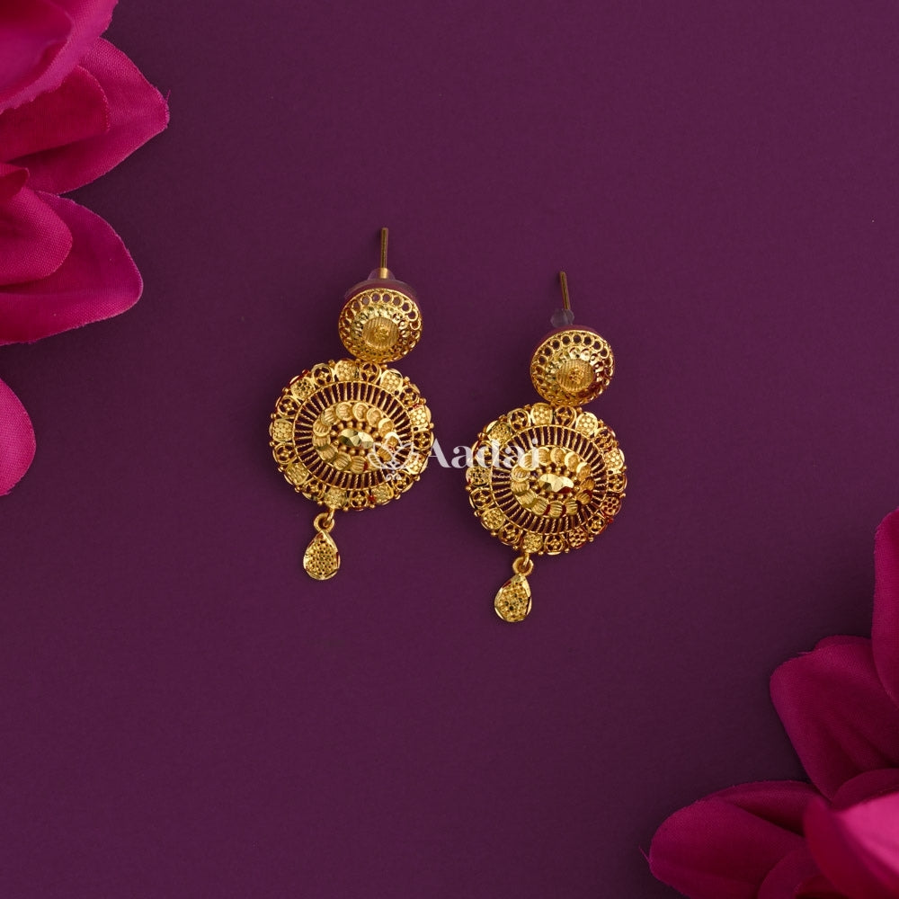 Variegated Gold Plated Forming Necklace