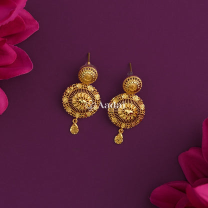 Variegated Gold Plated Forming Necklace