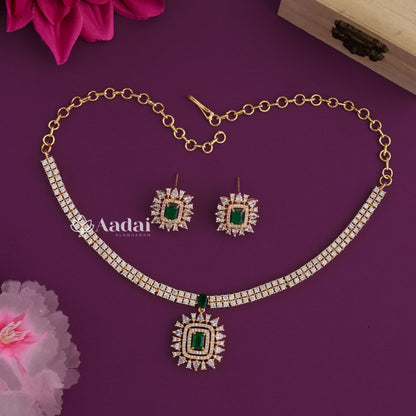 Meadow Sparkling Diamond Replica Necklace - Green