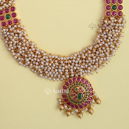 Cluster Pearl Kemp Pendant Haram