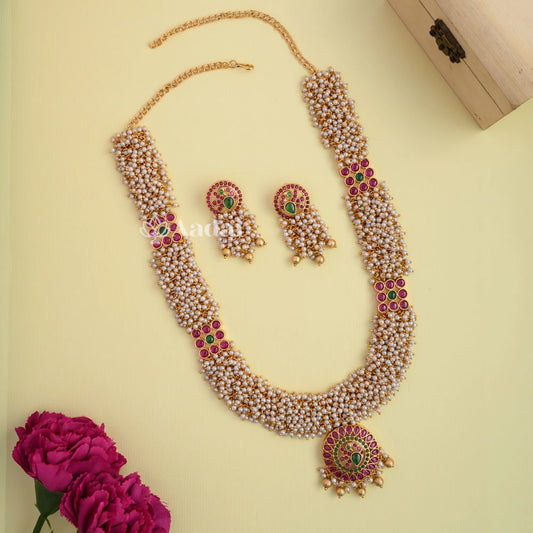 Cluster Pearl Kemp Pendant Haram
