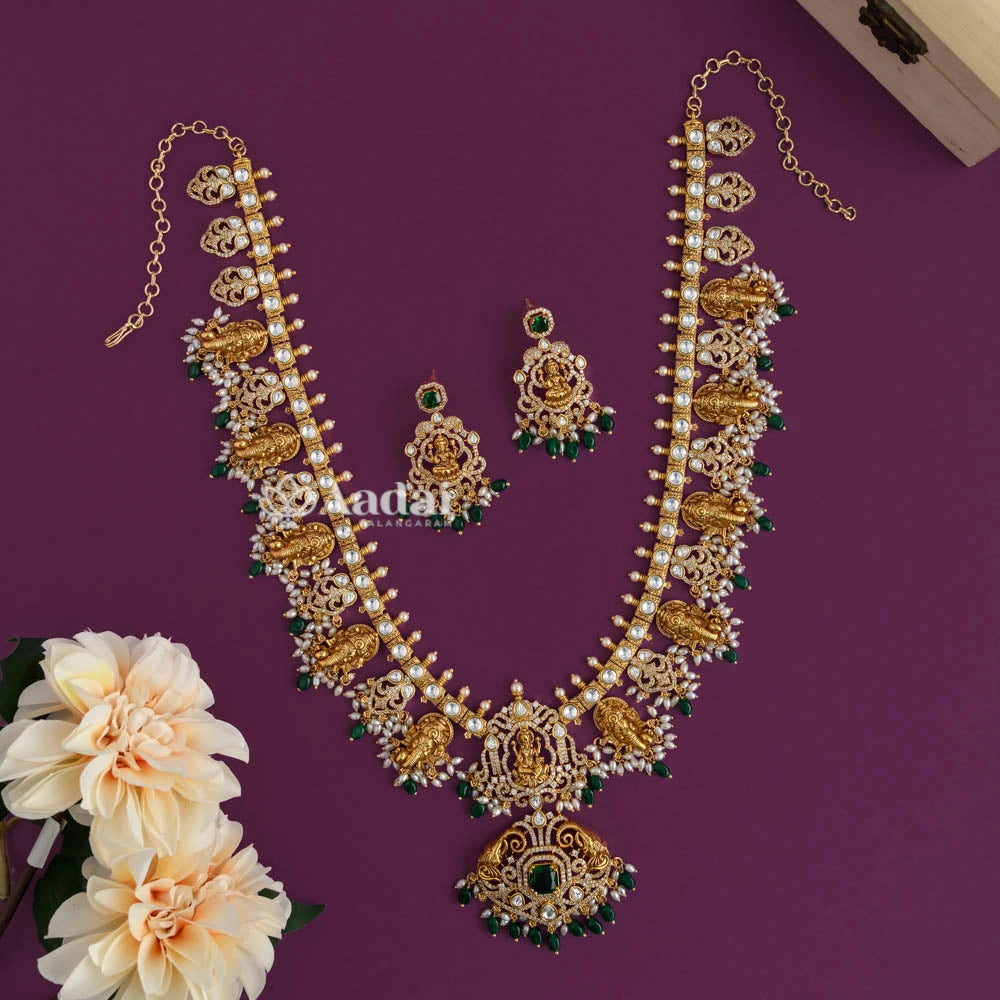 Ganesha Lakshmi Nakshi Grand Guttapusulu Haram