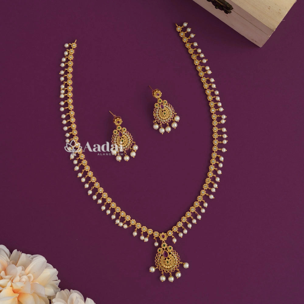 Simple Floral Cute Mid Haram