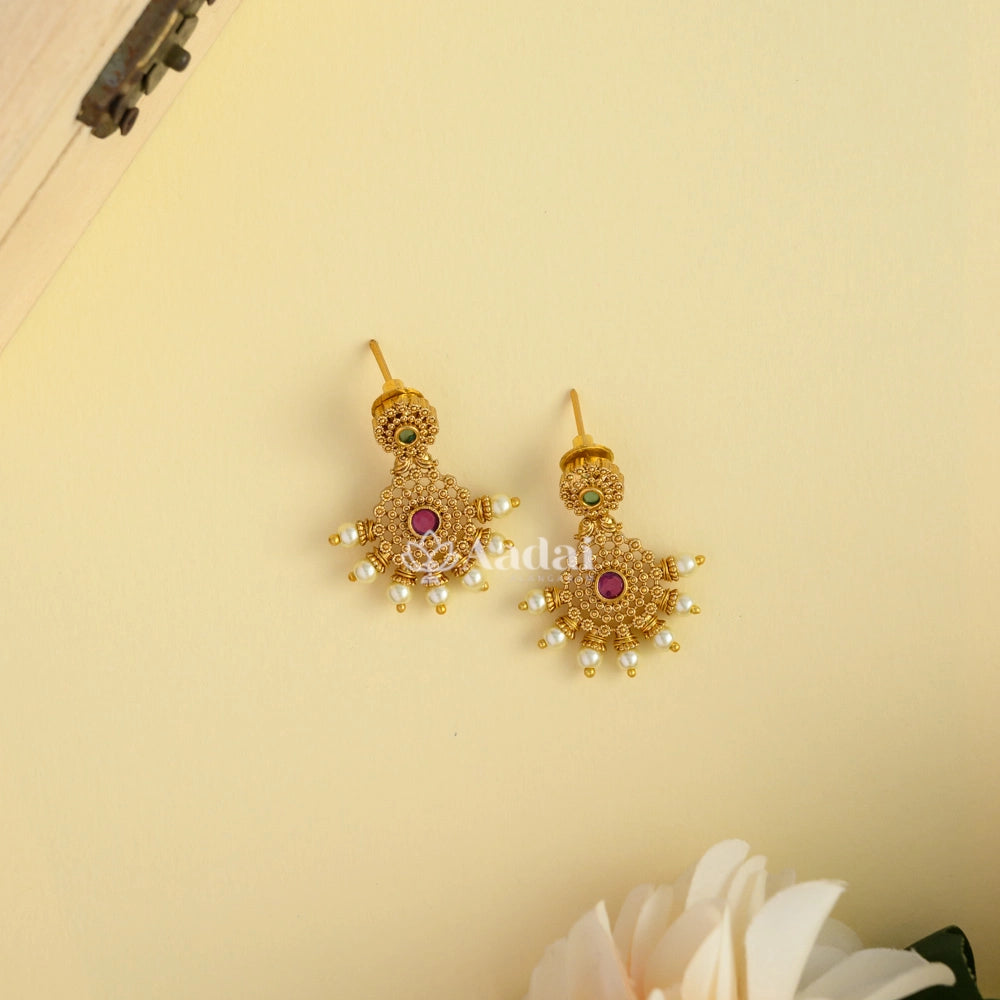 Adorned Simple Elegant Haram