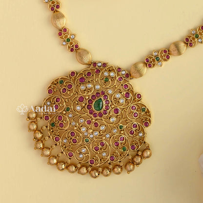 Cycloidal Floral Pendant With Half Beaded Mala