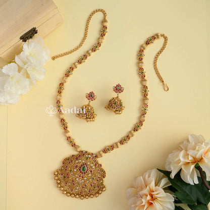 Cycloidal Floral Pendant With Half Beaded Mala