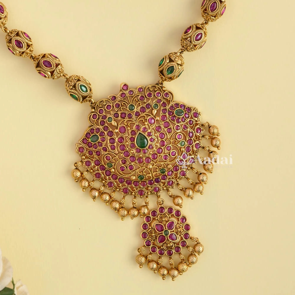 Gazania Floral Kemp Pendant Antique Mala