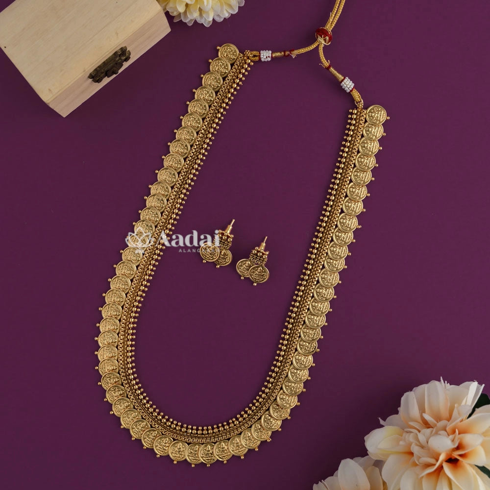 Prodigious Antique Kasu Malai Haram