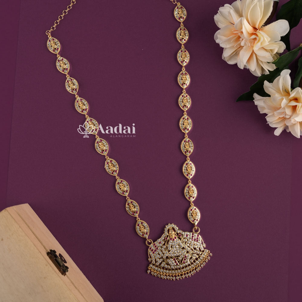 Sparkling Vintage Impon Lakshmi Haram
