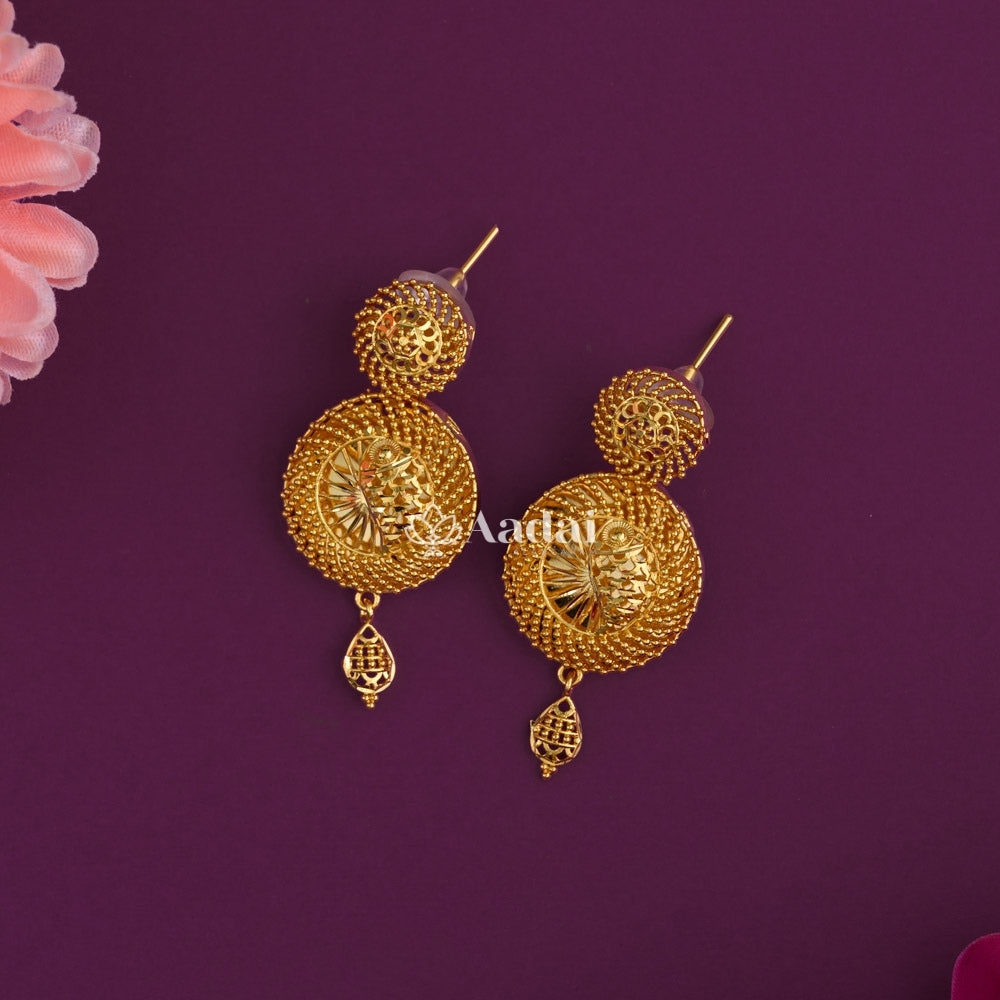 Elegant Gold Plated Forming Haram
