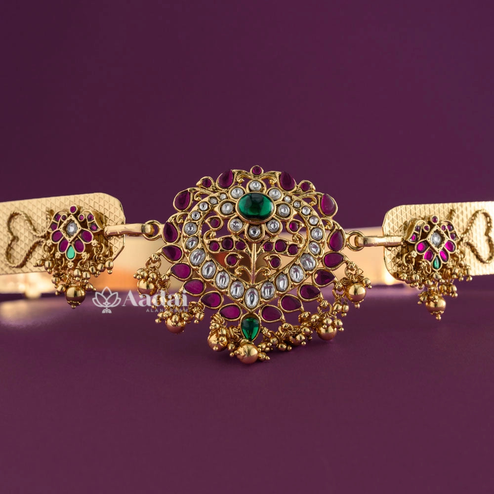 Stunning Kemp Pendant Style Hip Belt