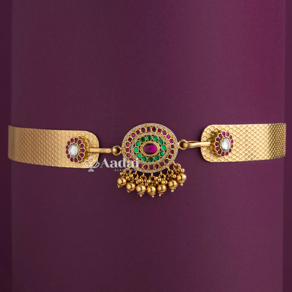 Roguish Kemp Pendant Hip Belt / Oddiyanam 