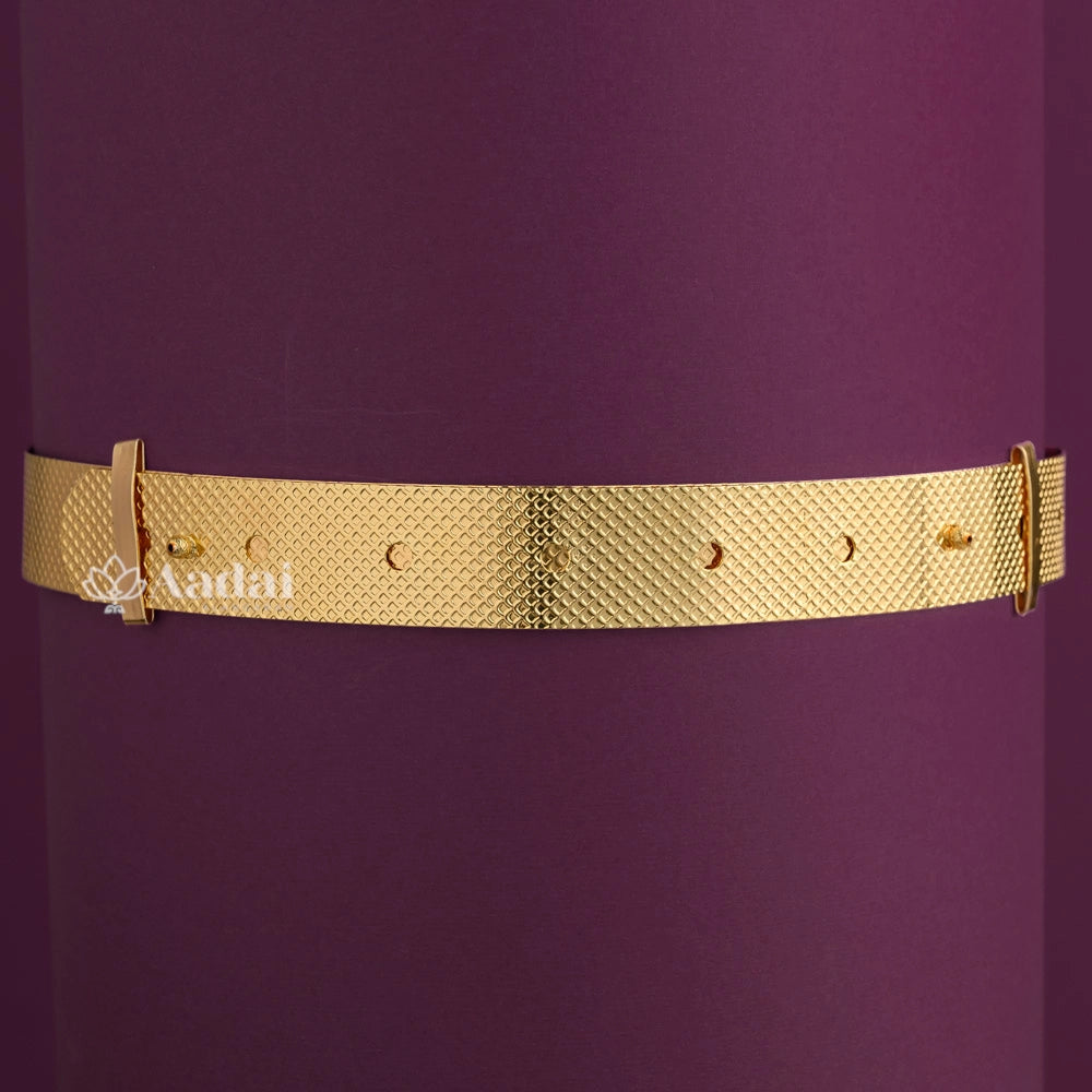 Quintet Floral Pendant Hip Belt / Oddiyanam 
