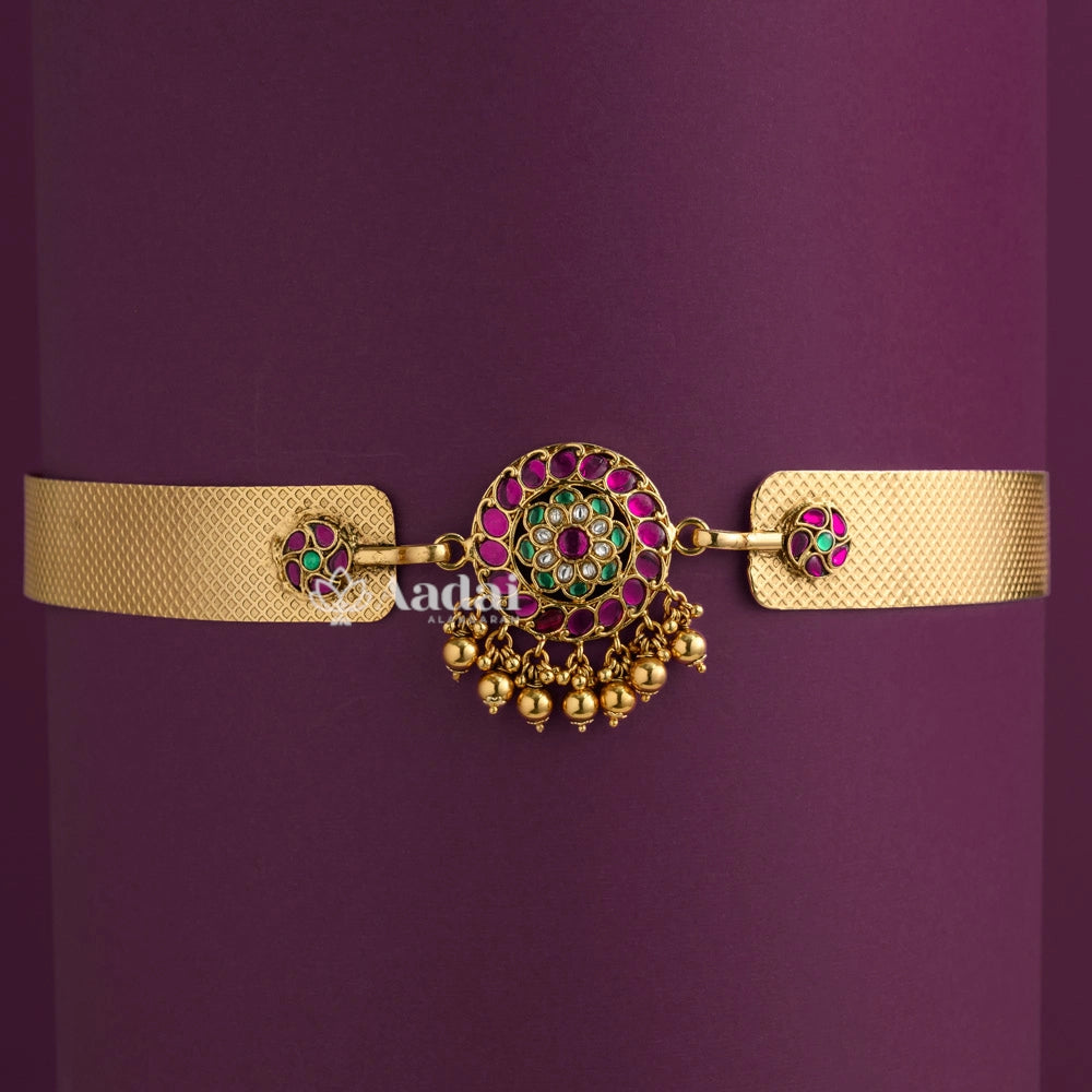 Quintet Floral Pendant Hip Belt / Oddiyanam 