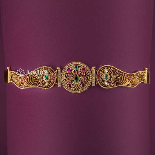Prodigious Floral Antique Hip Belt / Oddiyanam
