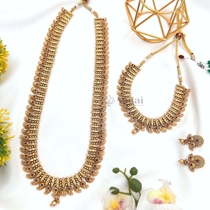 Gold Look alike Mango Design Combo Set