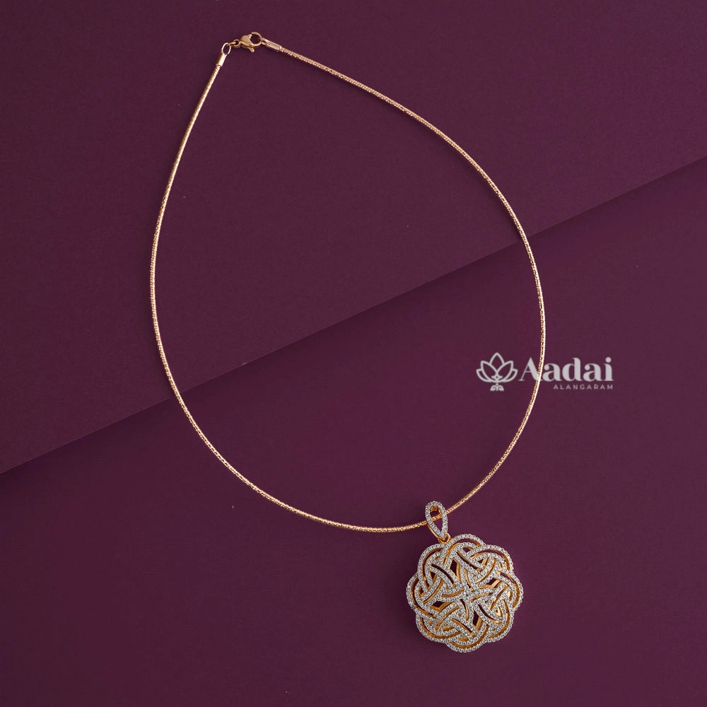 Stunning Invisible Italian Pendant Chain